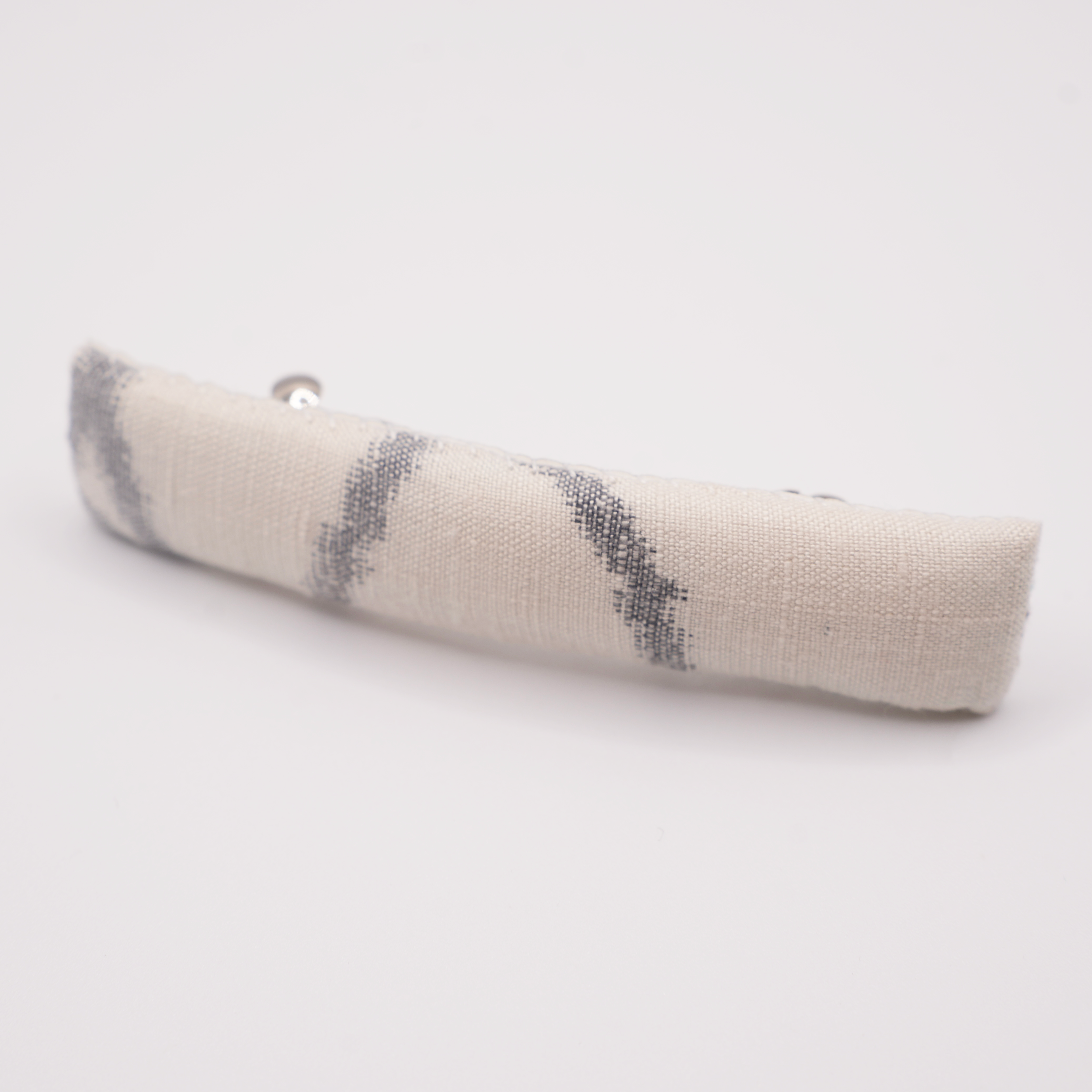 Barrette by Yuki Tsumugi(結城紬)