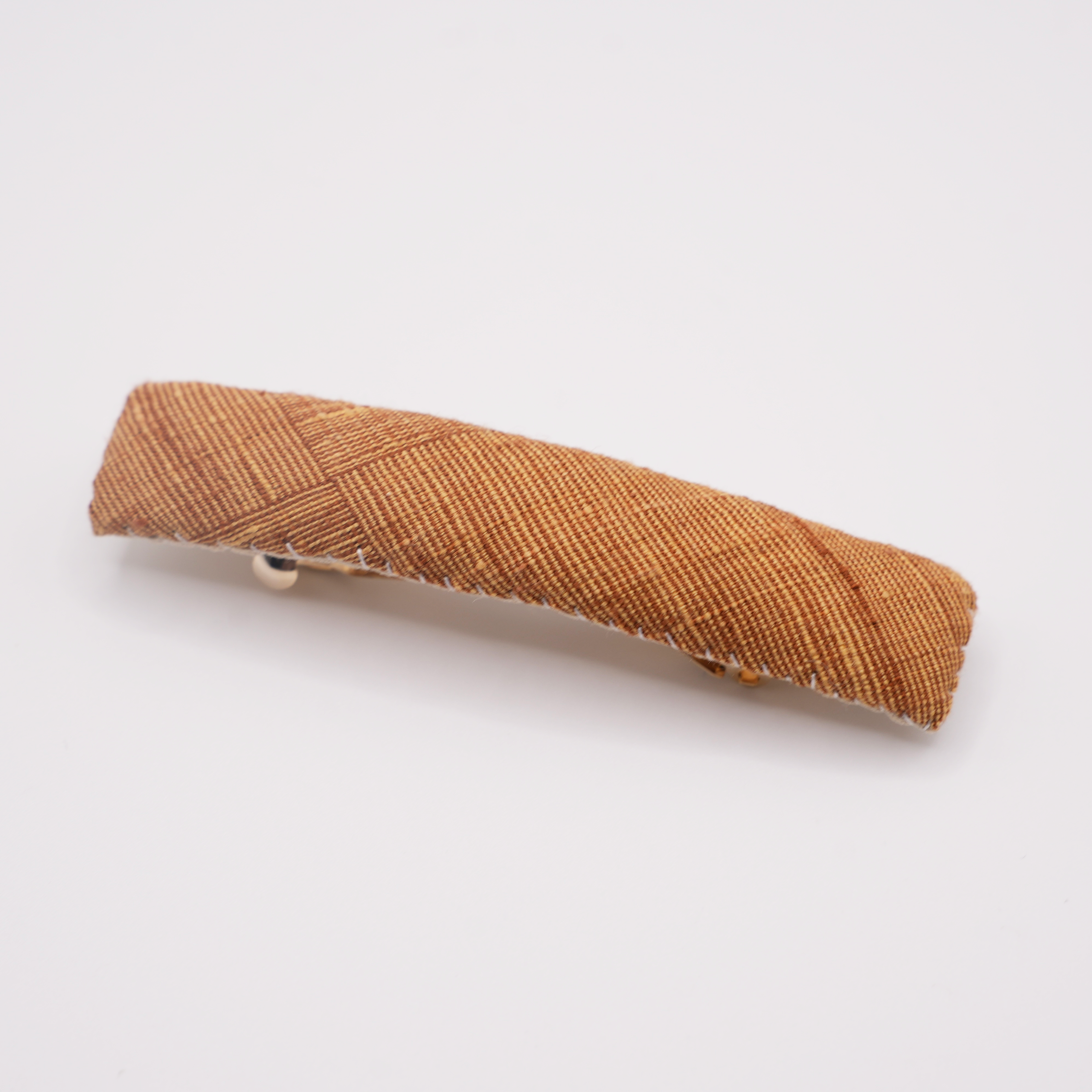 Barrette by Yuki Tsumugi（結城紬）