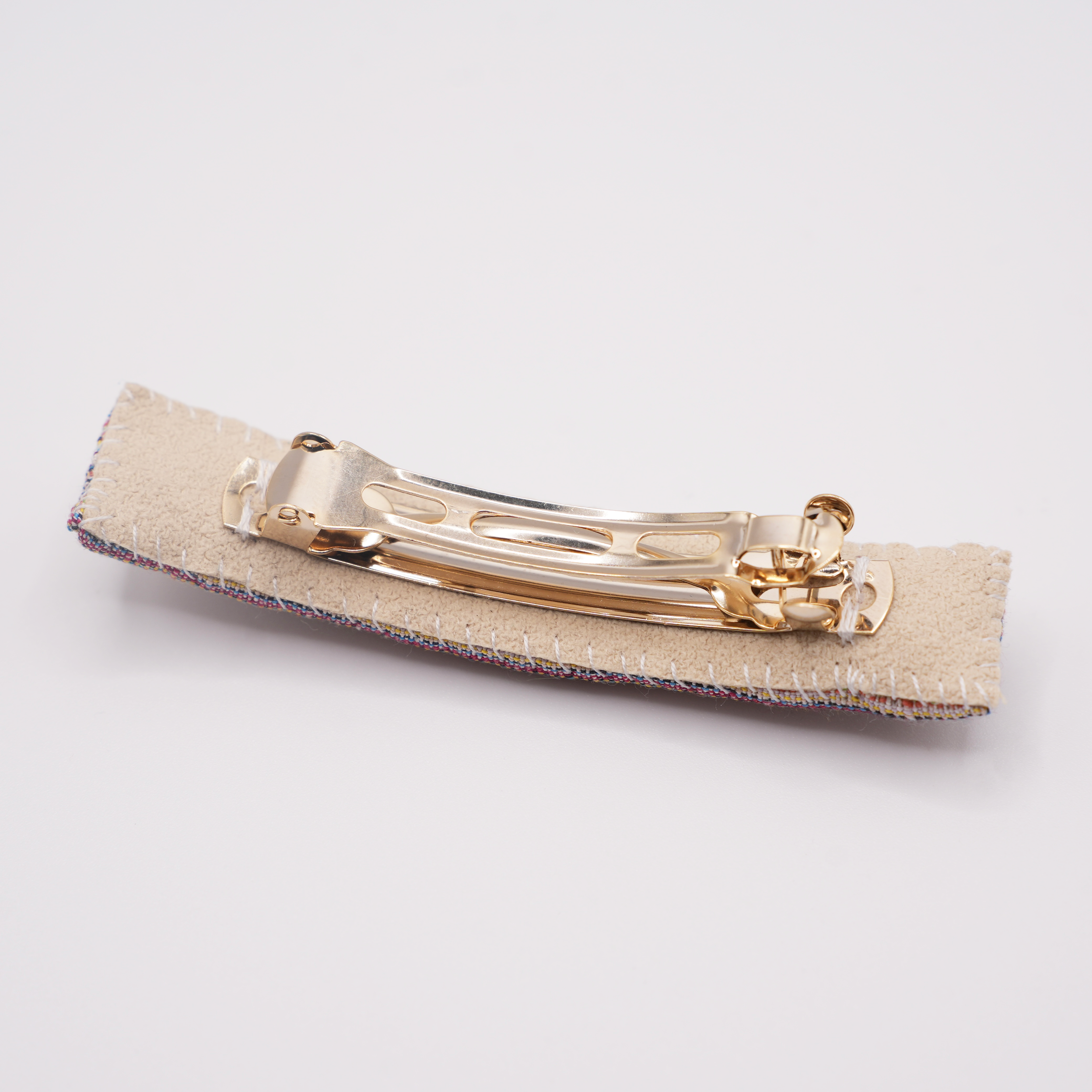 Barrette by Yuki Tsumugi（結城紬）